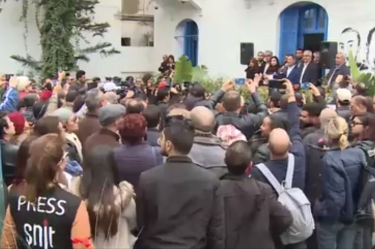 突尼斯 “愤怒日” 记者游行抗议
