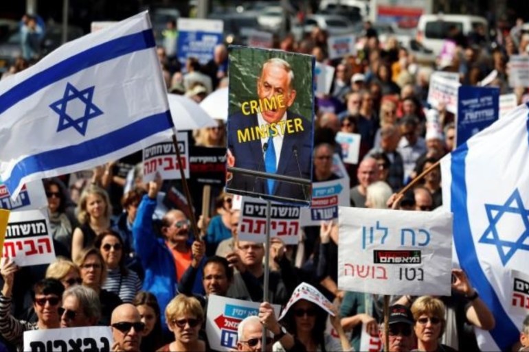 以色列街头示威：抗议内塔尼亚胡腐败案