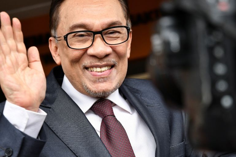 Malaysian politician Anwar Ibrahim leaves a hospital where he is receiving treatment, ahead of an audience with Malaysia's King Sultan Muhammad V, in Kuala Lumpur, Malaysia May 16, 2018. REUTERS/Stringer
