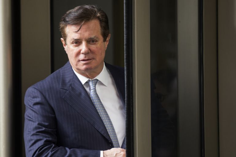 epa06785681 (FILE) - Former Trump campaign chairman Paul Manafort departs the federal court house after a status hearing in Washington, DC, USA, 14 February 2018 (reissued 05 June 2018). Paul Manafort, who was indicted by US Special Counsel Robert Mueller, is being accused of witness tampering by Mueller, according to media reports. EPA-EFE/SHAWN THEW