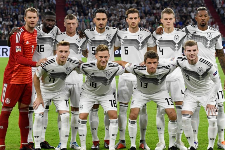 Soccer Football - UEFA Nations League - League A - Group 1 - Germany v France - Allianz Arena, Munich, Germany - September 6, 2018 Germany players pose for a team group photo before the match REUTERS/Andreas Gebert