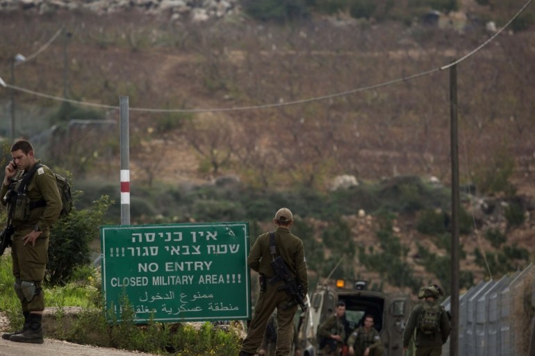 منطقة عسكرية مغلقة على الحدود الإسرائيلية اللبنانية (رويترز)