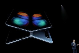 SAN FRANCISCO, CALIFORNIA - FEBRUARY 20: DJ Koh, President and CEO of IT & Mobile Communications Division of Samsung Electronics, announces the new Samsung Galaxy Fold smartphone during the Samsung Unpacked event on February 20, 2019 in San Francisco, California. Samsung announced a new foldable smart phone. Justin Sullivan/Getty Images/AFP== FOR NEWSPAPERS, INTERNET, TELCOS & TELEVISION USE ONLY ==