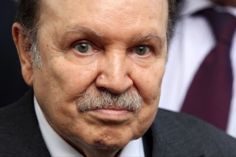 Bouteflika in a final speech .. 5 letters and requests for Algerians