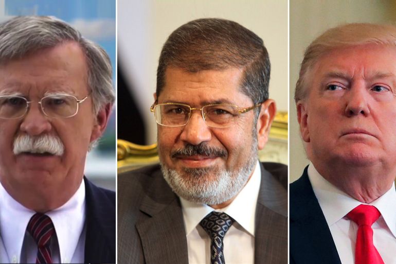 الرئيس الرحال مرسي (وسط) وترامب (يمين) وبولتون (يسار)
