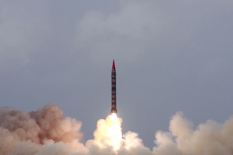 A Hatf-VI (Shaheen-II) missile with a range of 2,000 km (1,242 miles) takes off during a test flight from an undisclosed location in Pakistan April 21, 2008. Pakistan's army test-fired a long-range, nuclear-capable ballistic missile on Monday, the military said, the second test since the weekend. The launch marked the culmination of a field training exercise for the Hatf-VI (Shaheen-II), which included a test firing on Saturday. REUTERS/Stringer (PAKISTAN)
