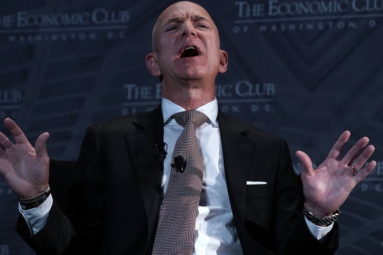 WASHINGTON, DC - SEPTEMBER 13: CEO and founder of Amazon Jeff Bezos participates in a discussion during a Milestone Celebration dinner September 13, 2018 in Washington, DC. Economic Club of Washington celebrated its 32nd anniversary at the event. Alex Wong/Getty Images/AFP== FOR NEWSPAPERS, INTERNET, TELCOS & TELEVISION USE ONLY ==