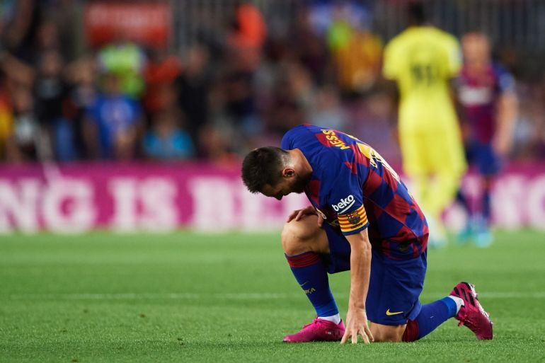 BARCELONA, SPAIN - SEPTEMBER 24: Lionel Messi of FC Barcelona lays on the pitch during the Liga match between FC Barcelona and Villarreal CF at Camp Nou on September 24, 2019 in Barcelona, Spain. (Photo by Alex Caparros/Getty Images)