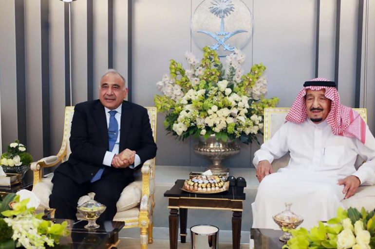 عبد المهدي يلتقي ملك السعودية في جدةصفحة رئيس الوزراء العراقي على فيسبوك