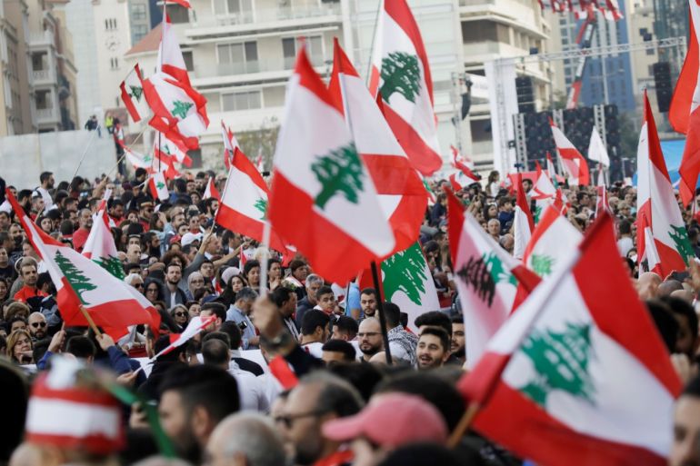 People attend a parade, on the 76th anniversary of Lebanon's independence, at Martyrs' Square in Beirut, Lebanon November 22, 2019. REUTERS/Andres Martinez Casares