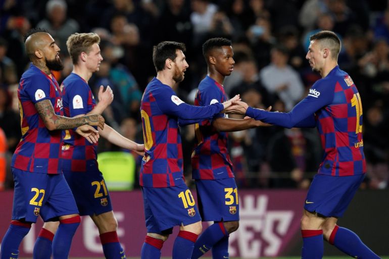 Soccer Football - Copa del Rey - Round of 16 - FC Barcelona v Leganes - Camp Nou, Barcelona, Spain - January 30, 2020 Barcelona's Lionel Messi celebrates scoring their third goal with teammates REUTERS/Albert Gea