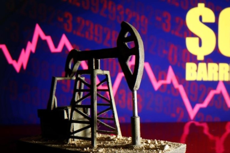 أسعار النفط الأميركي هبطت لأول مرة بالتاريخ إلى ناقص 37 دولارا