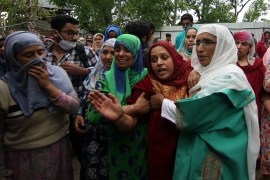 Indian soldiers shot dead a civilian in Kashmir