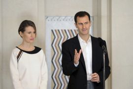 巴沙尔·阿萨德及其妻子2016年在大马士革出席某场仪式 (路透)