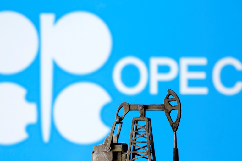 Opec + is meeting to extend production cuts