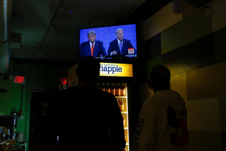 People watch 2020 final presidential debate