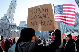 宾夕法尼亚州的示威者抗议特朗普针对移民的行动（路透）
