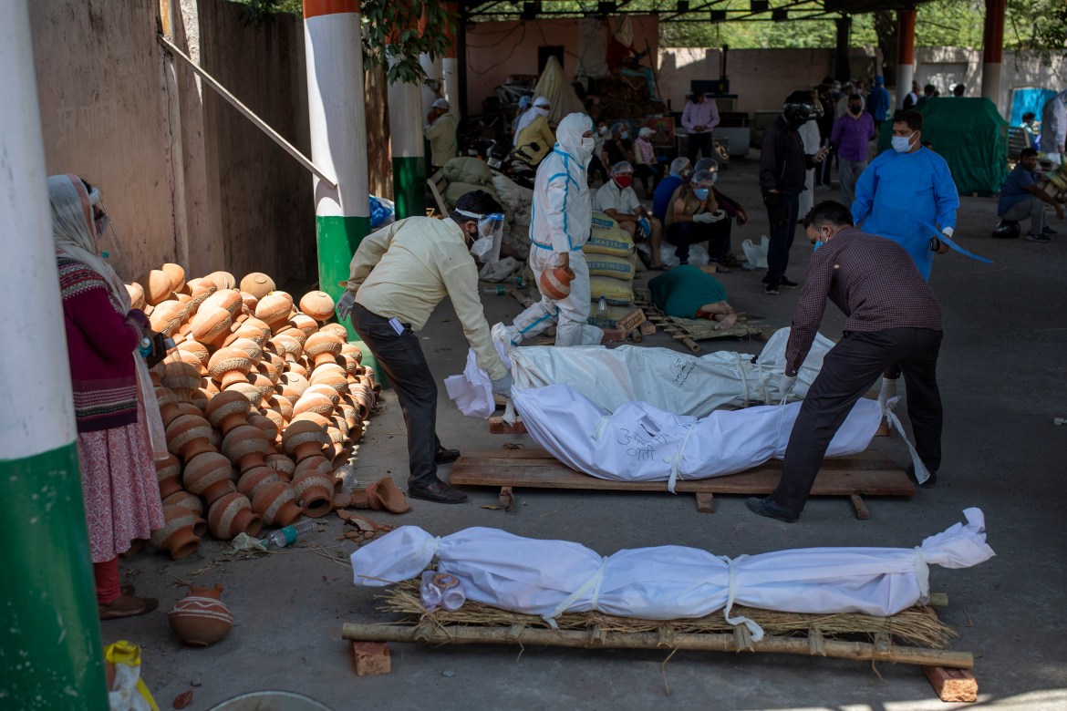 火葬场不堪重负疫情 吞噬 印度人 印度news 半岛电视台