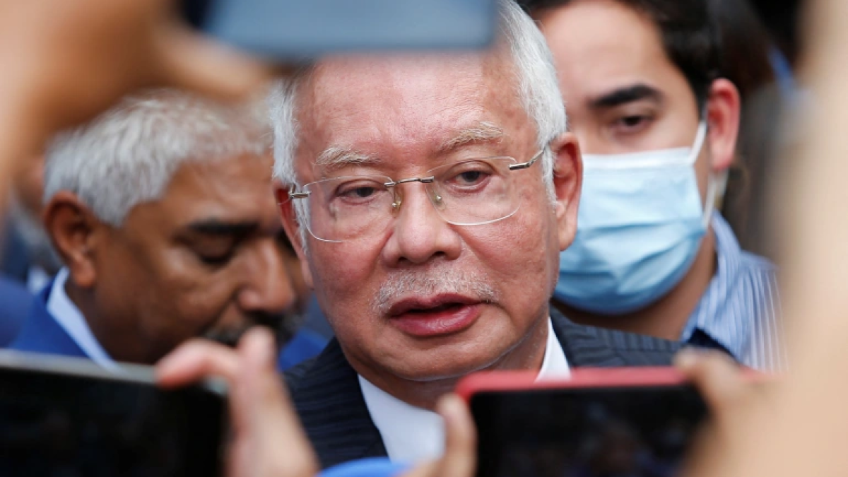 马来西亚最高法院维持前总理纳吉在 1MDB 案中的有罪裁决 | 政治 新闻