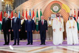 阿拉伯联盟成员国领导人合影留念
