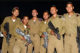 &ldquo;沙菲以色列&rdquo;组织发布的一张加入以色列占领军的印度人的照片